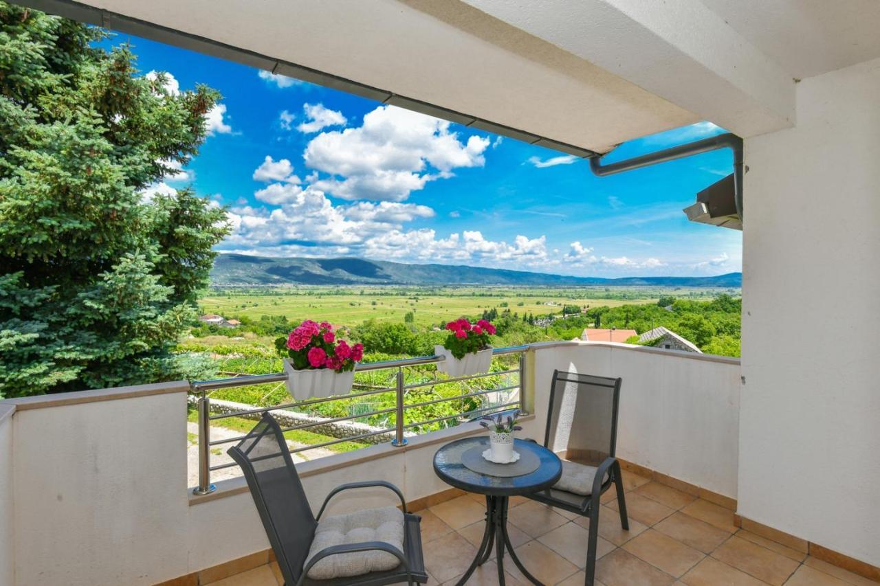 Villa Tea In Imotski, Private Pool Zmijavci 외부 사진